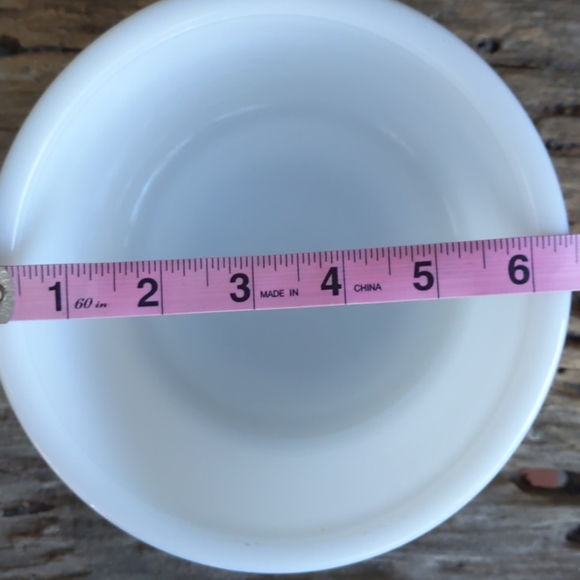 Vintage Milk Glass small nesting bowl - Picture 6 of 6
